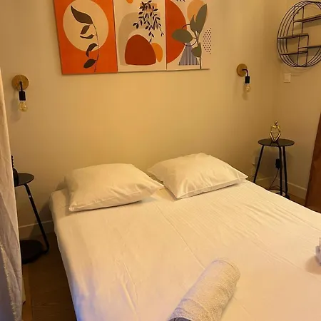 Apartment Renove A 100 Metres De La Antibes